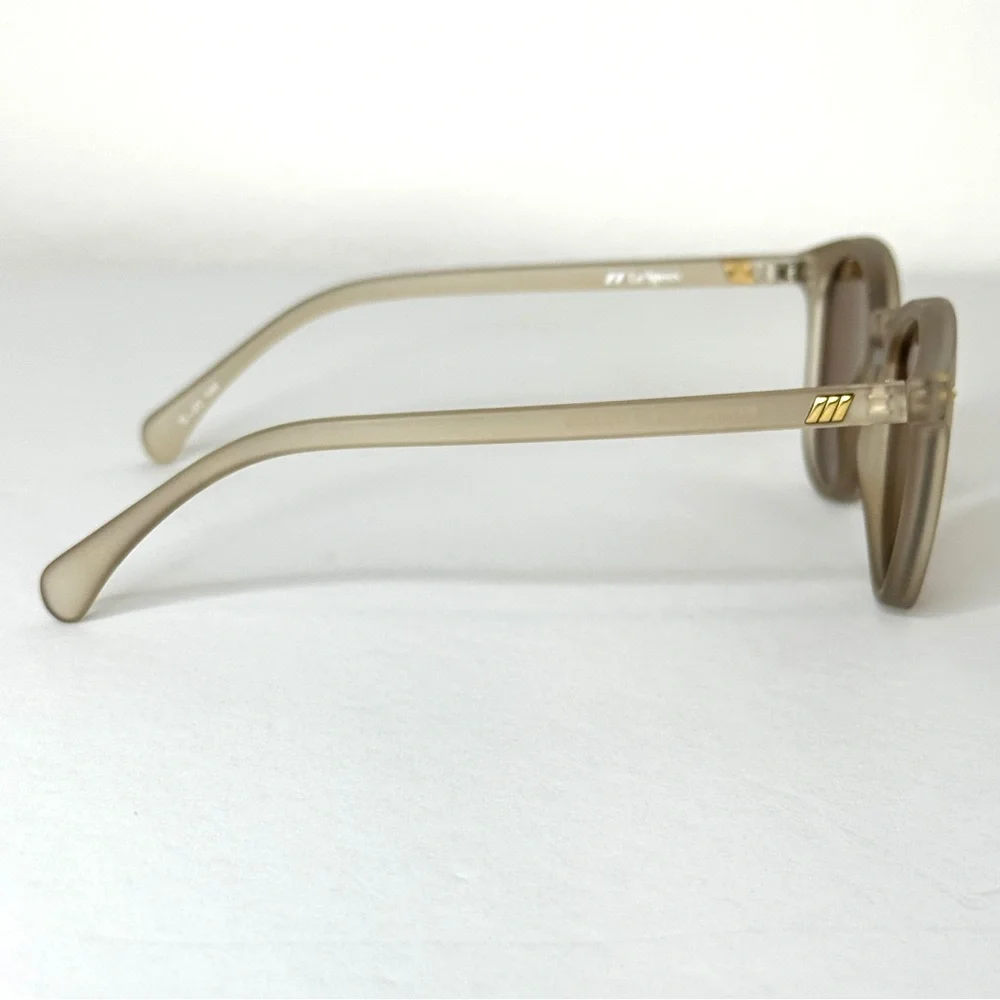 LE SPECS Bandwagon NEW Sunglasses Matte Stone Frame With Copper Mirror Lens NEW